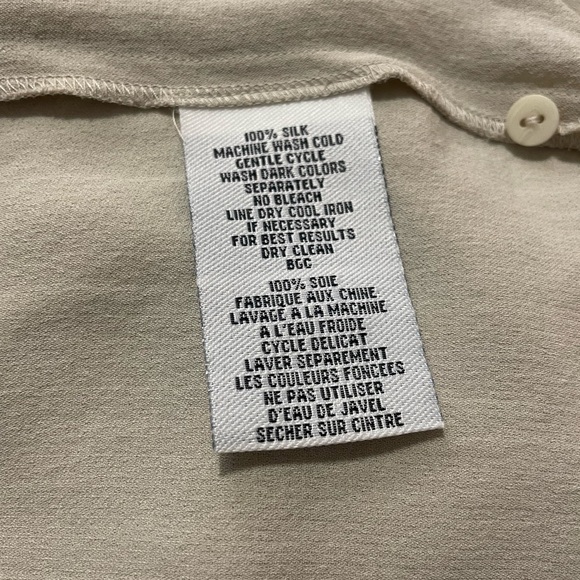 Eileen Fisher Silk Long Sleeve Button Up Blouse Sz.M - Picture 3 of 3